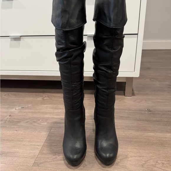 Jessica Simpson Shoes - Jessica Simpson Black Over the Knee Boots size 6